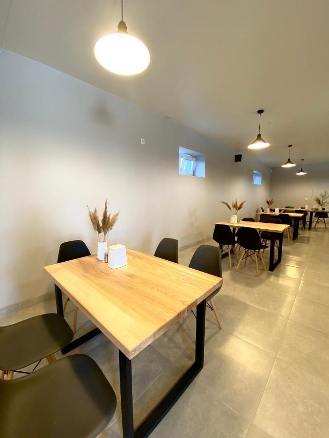 לזורנה Lazurit Family Hotel מראה חיצוני תמונה