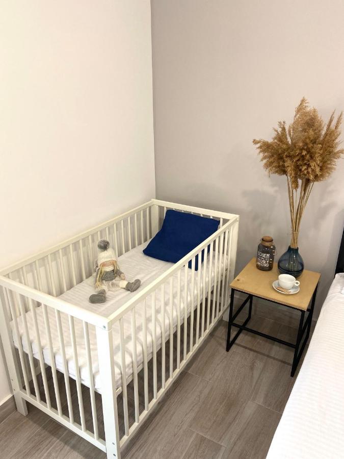 לזורנה Lazurit Family Hotel מראה חיצוני תמונה